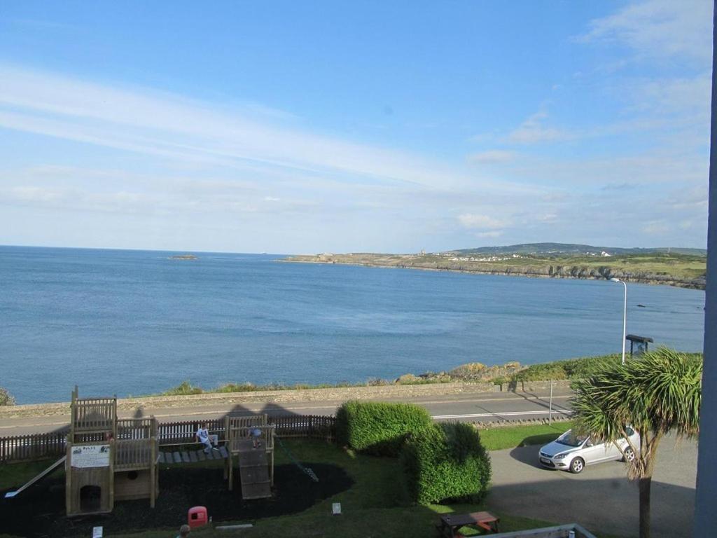 Trecastell Hotel Amlwch Exterior foto