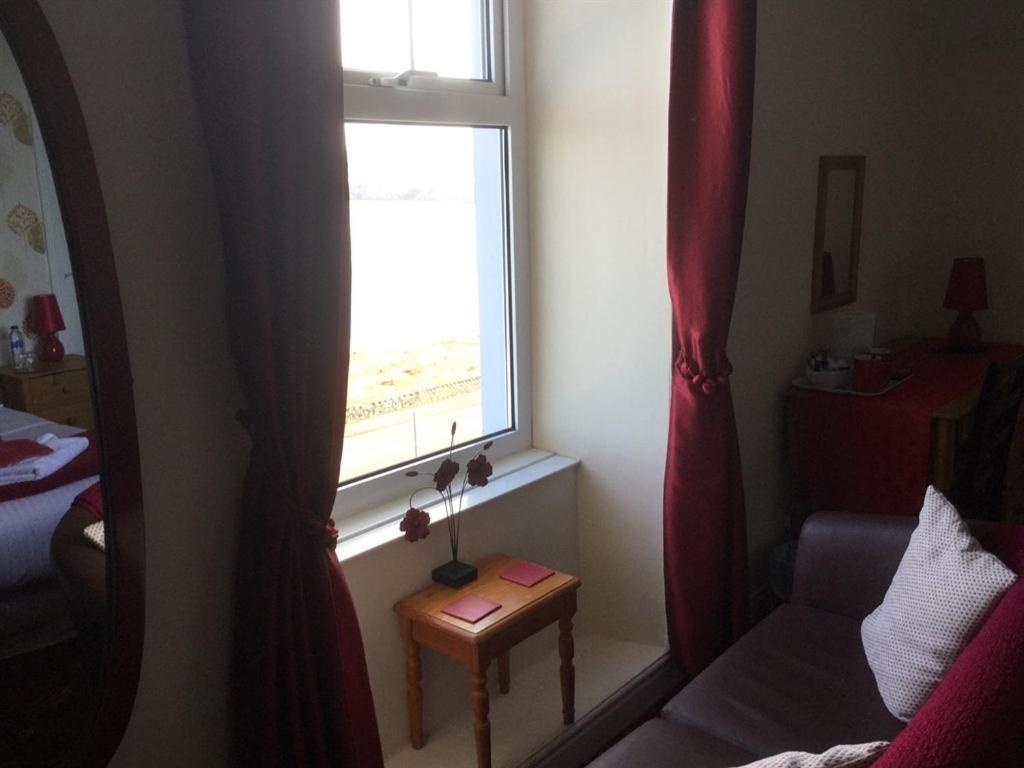 Trecastell Hotel Amlwch Exterior foto
